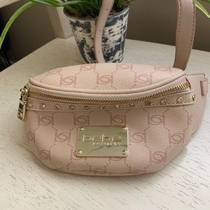 ❌SOLD❌ Bebe Fanny pack
